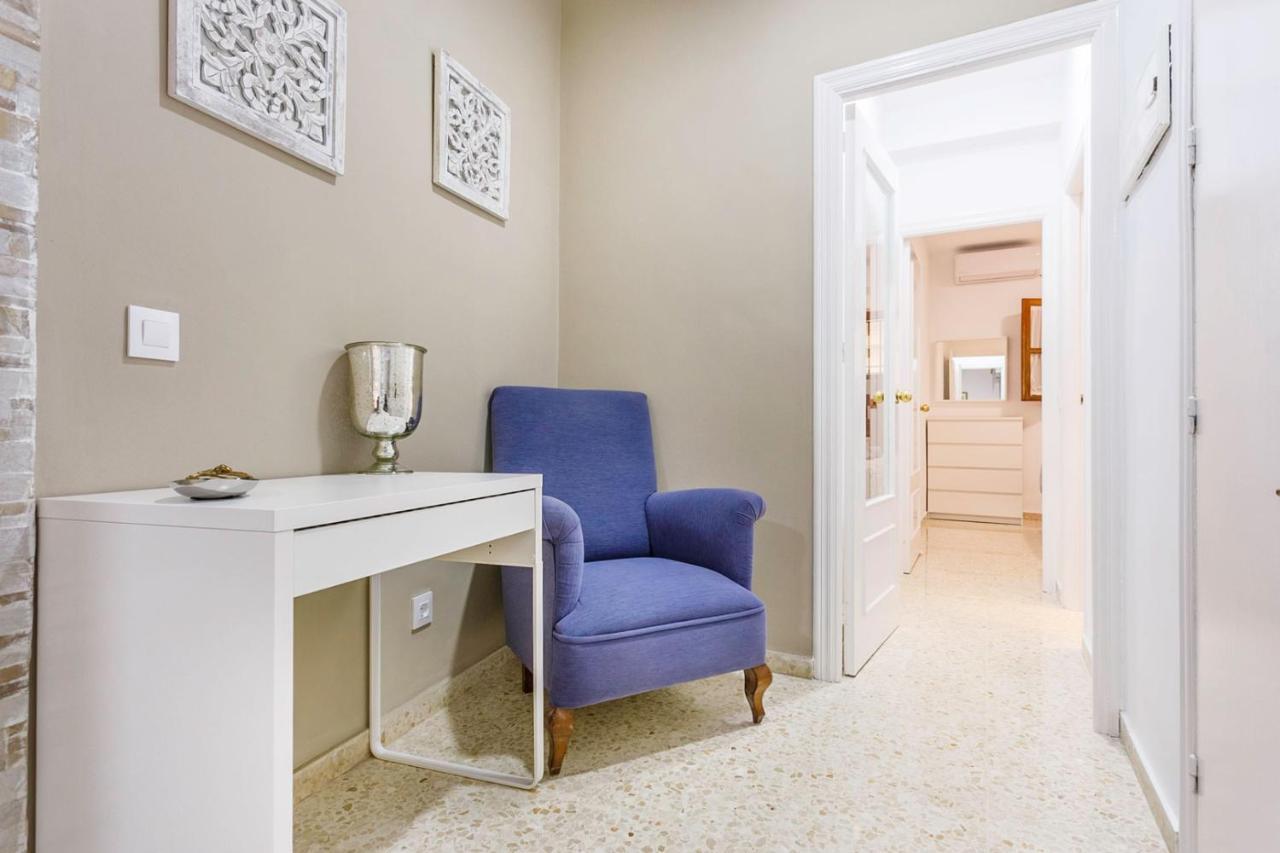 Apartamentos Sta Maria La Blanca เซบีญา ภายนอก รูปภาพ